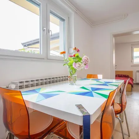 Lejlighed 3 Bedroom Cozy Apartment In Koper